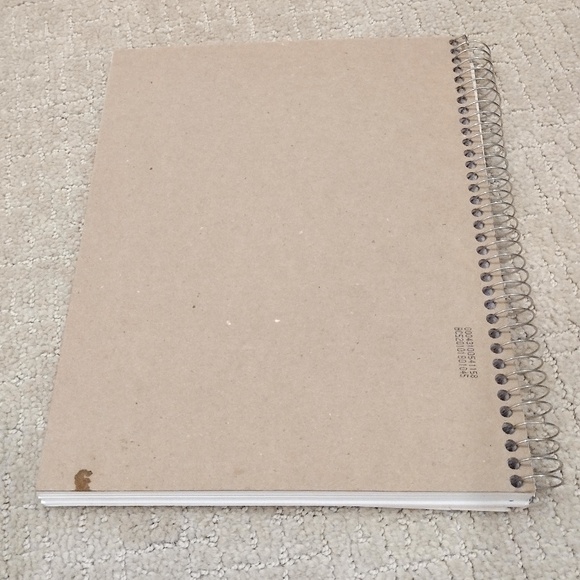 Mead Academie 8" x 11" Heavyweight Sketch Book 69 Sheets Acid/Lignin-Free - Picture 5 of 5